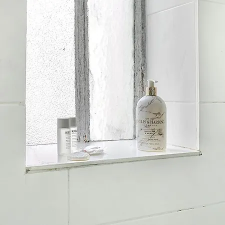Nid Douillet Pour Deux Dans Le Des Artistes Apartment Paris
