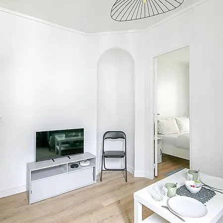 Apartmán Nid Douillet Pour Deux Dans Le Des Artistes Paříž